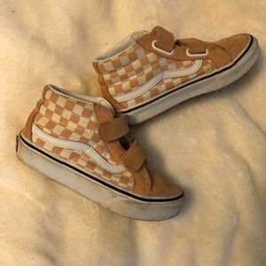 Vans Tan and White Sneakers Classic Low-Top Design